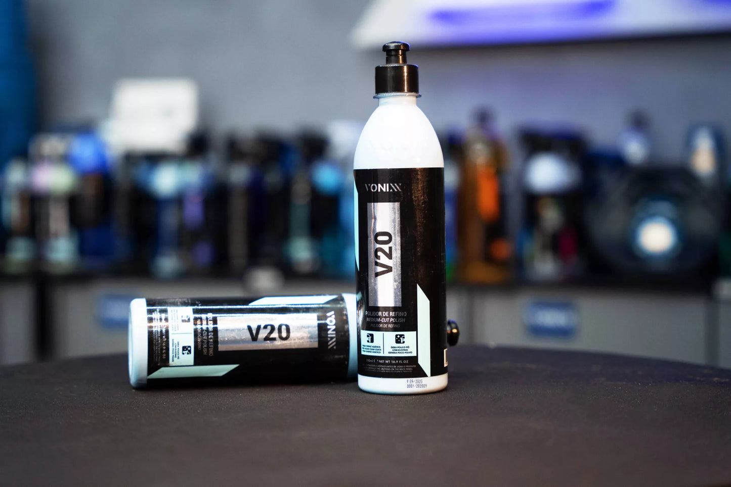 V20: PULIDOR DE REFINACIÓN PARA ACABADOS PERFECTOS EN BARNICES BLANDOS